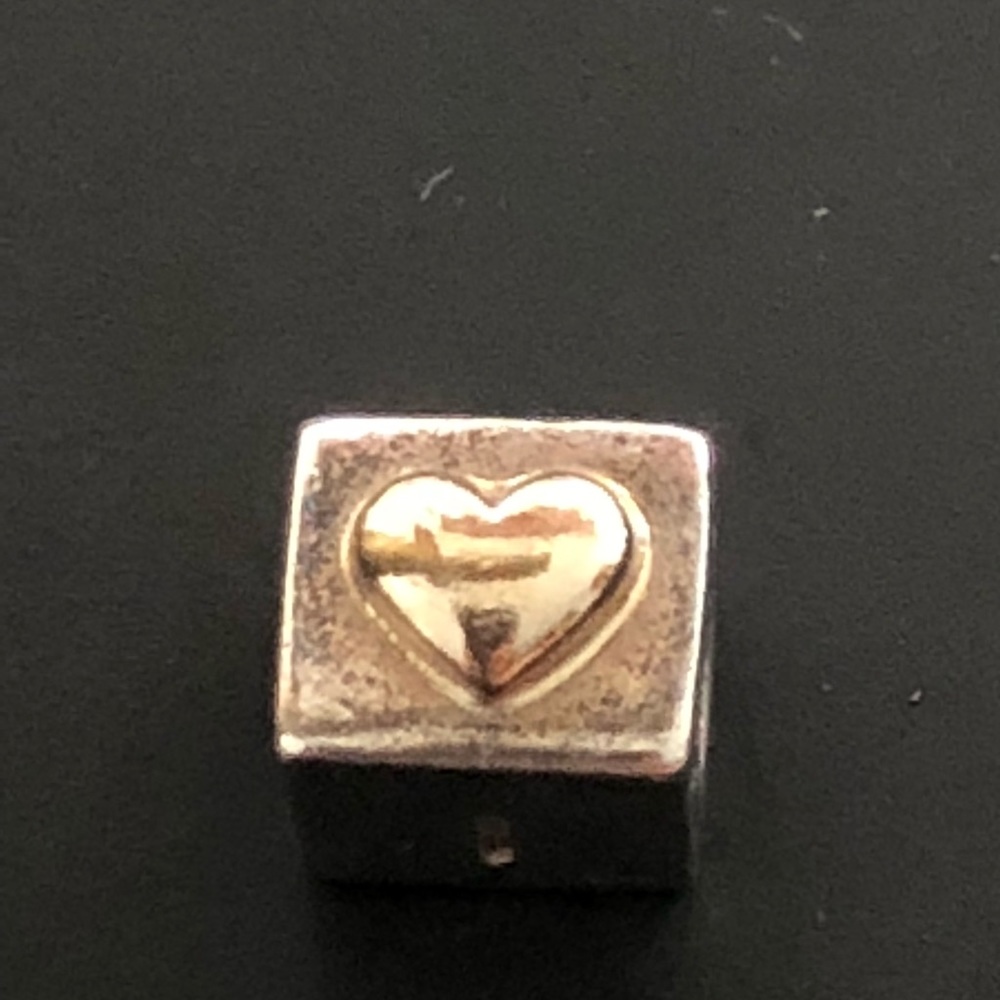 Pandora Authentic I LOVE YOU charm